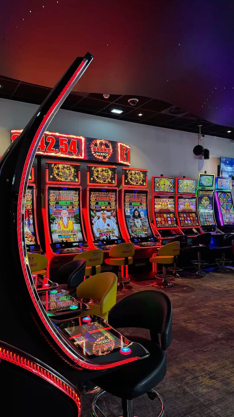 Explore lizaro casino